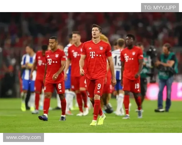 今日阿芳完成跑步拜仁谨慎复出